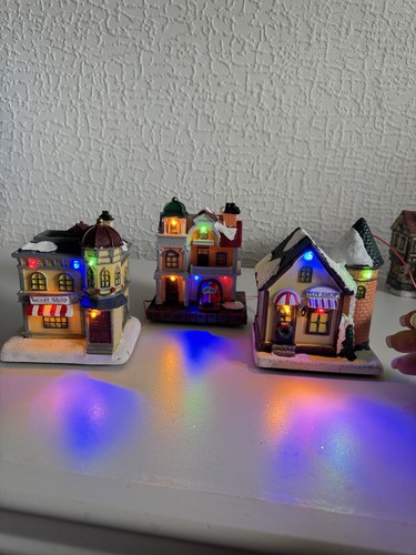 Set lighted christmas - of,